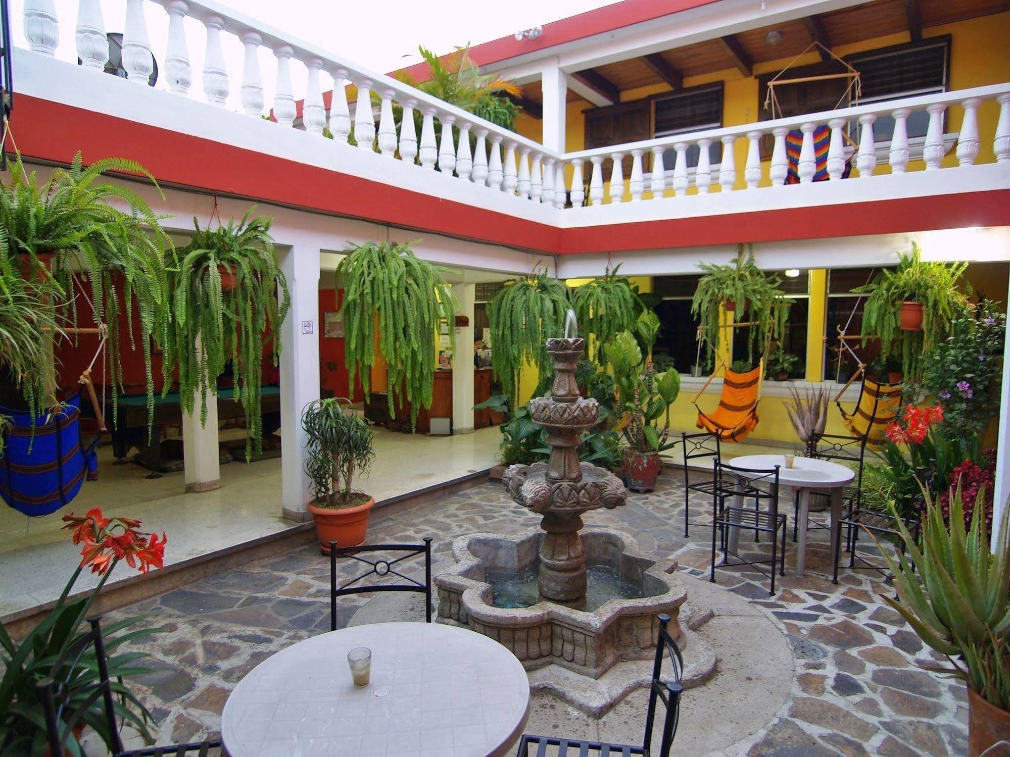 Hotel Casa Rustica By Ahs أنتيغوا غواتيمالا المظهر الخارجي الصورة